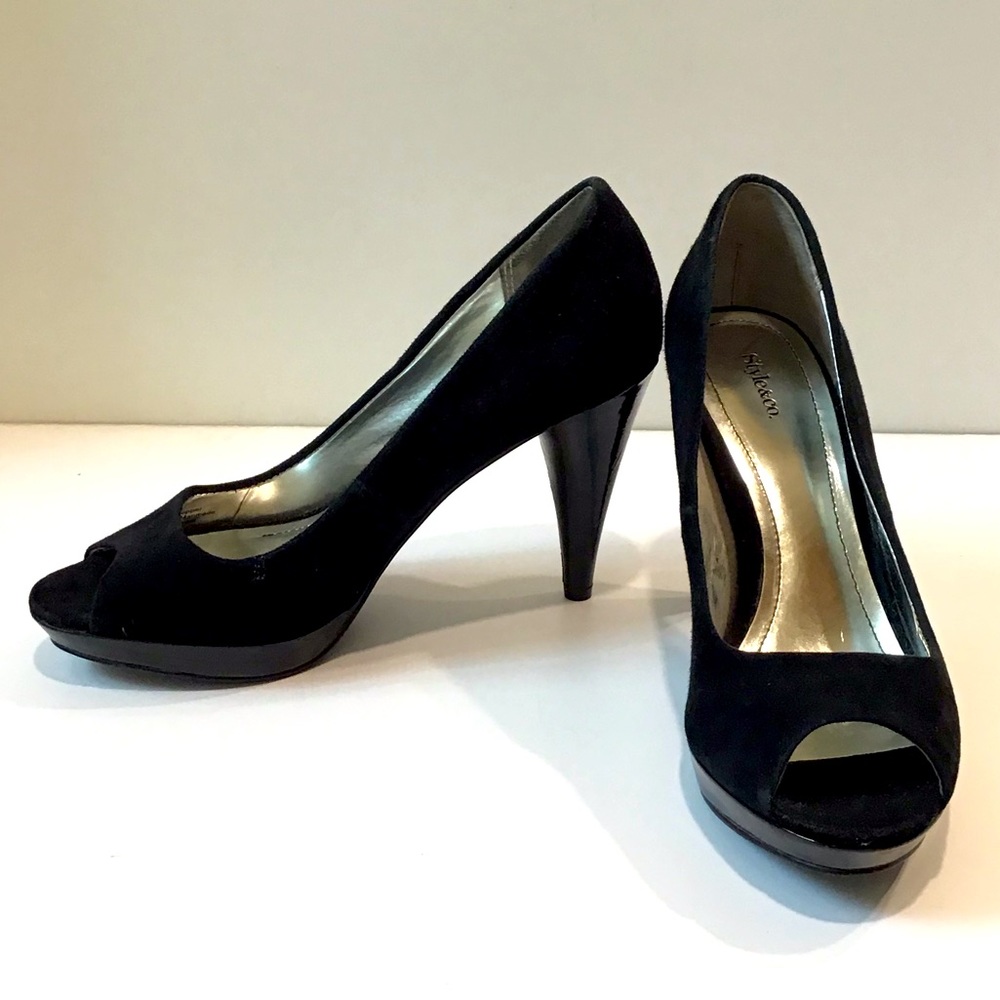 Style & Co Black Suede/Patent Leather peep toe 7